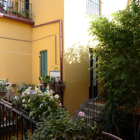 Casa Rossi 3* Acireale