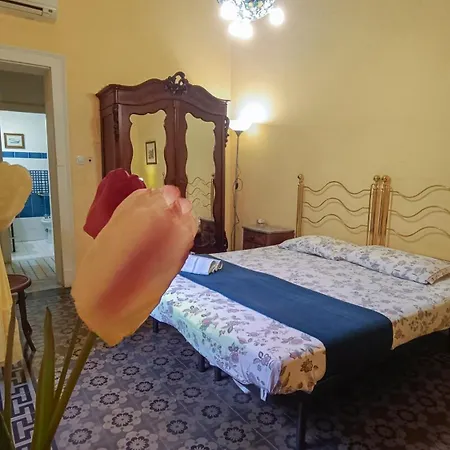 Casa Rossi Bed & Breakfast *
