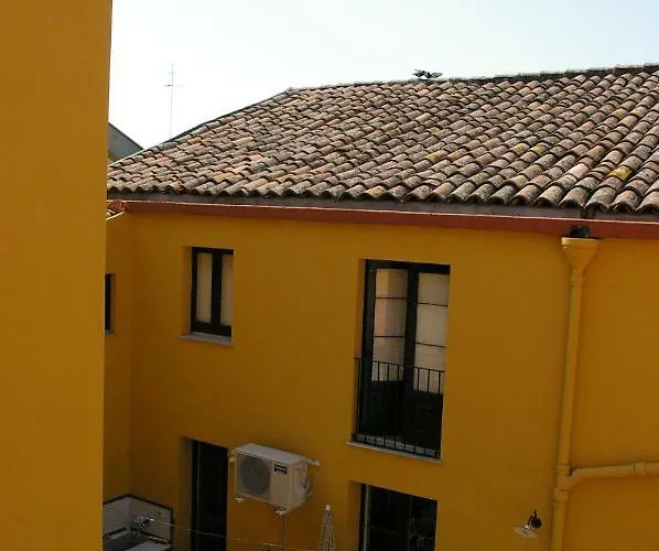 Casa Rossi 3*